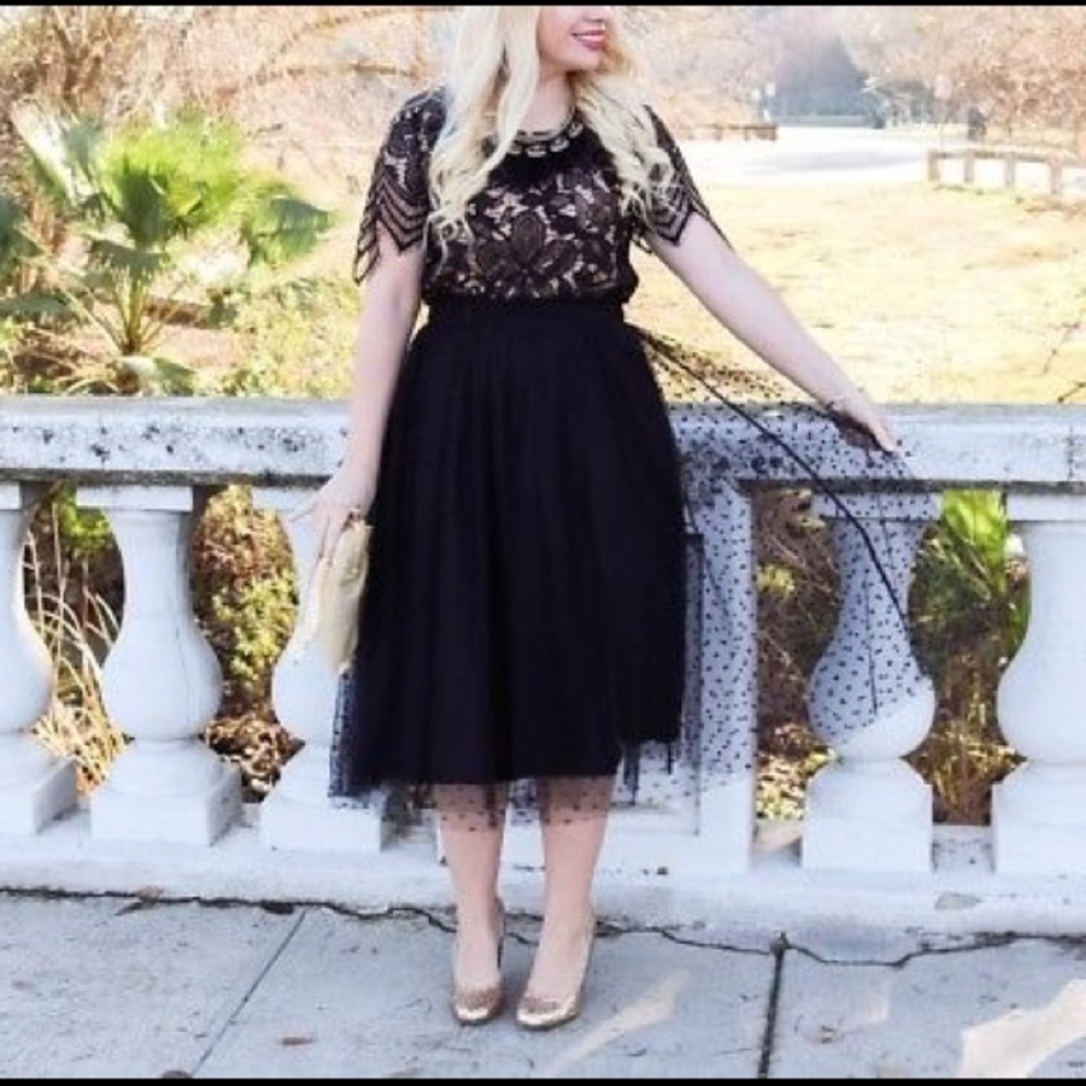 LC Lauren Conrad Black Flocked Tulle Midi Skirt - Picture 3 of 8
